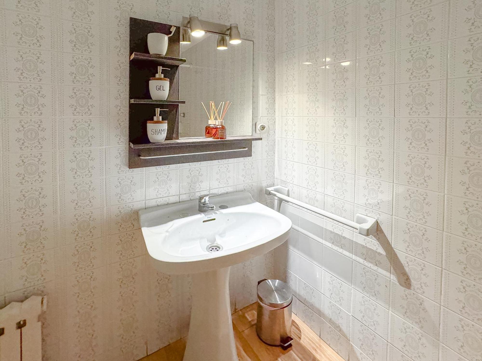 Lovely Rooms In Shared Apartment Gracia Neighborhood Barcelona Exterior photo